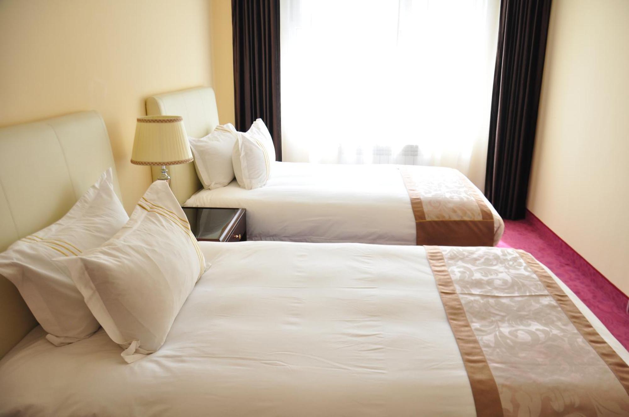 Alpha Hotel Уланбатар Екстериор снимка